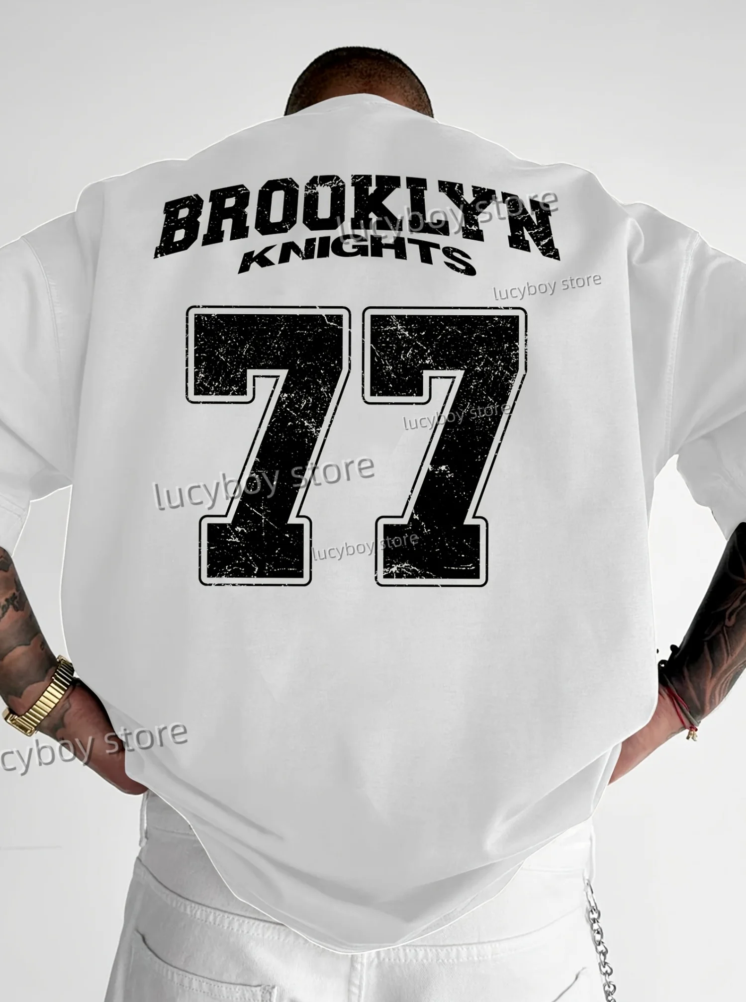 Camiseta Oversized Masculina Brooklyn 77 | Streetwear Esportivo - Imagem 2