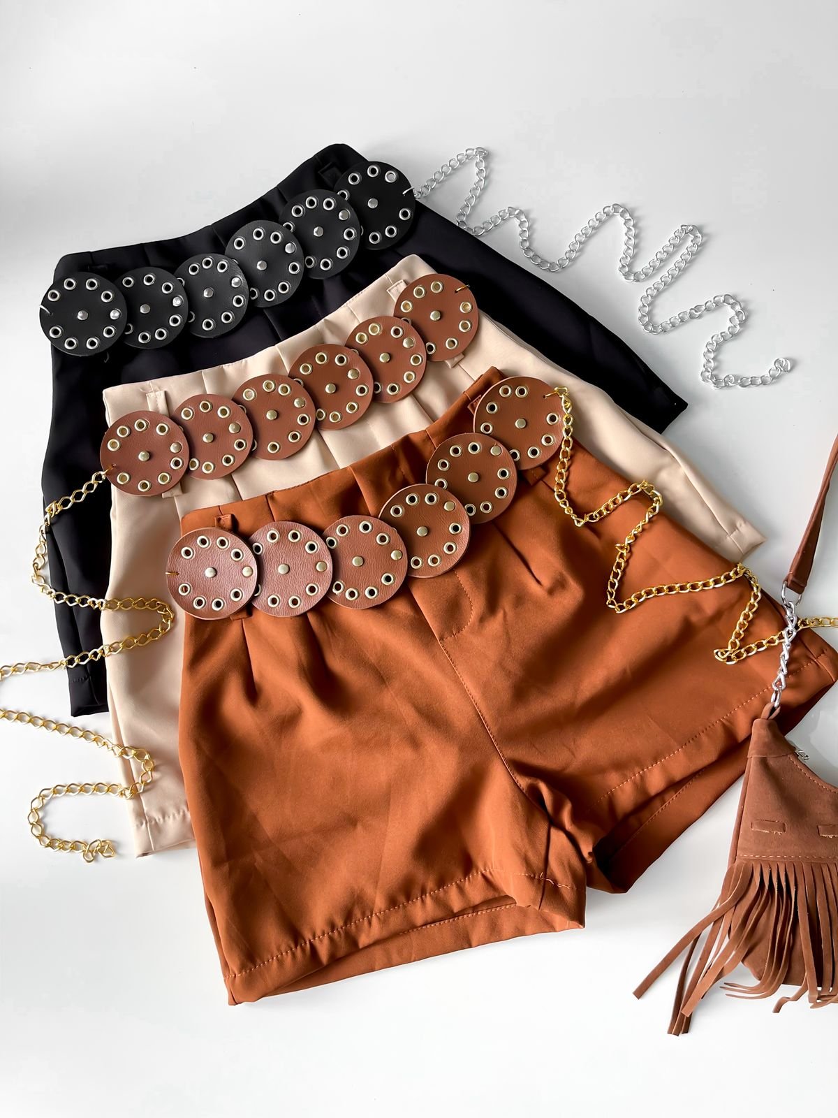 Shorts Feminino em Alfaiataria Zara com Cinto Removível Boho Chic Layla Ref. 14