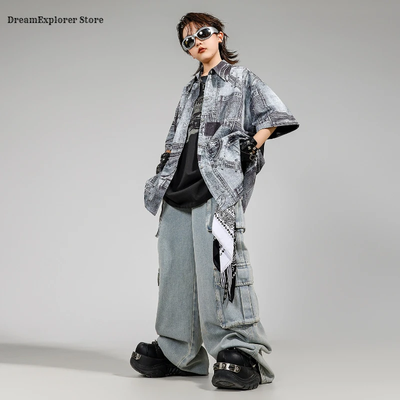 Conjunto Infantil Hip Hop Streetwear Premium | Camisa Oversized + Calça Cargo Jeans | Roupa para Dança, K-Pop - Imagem 2