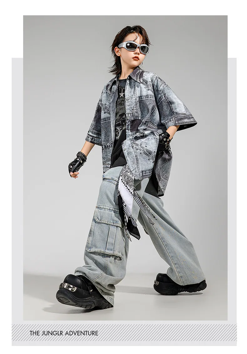 Conjunto Infantil Hip Hop Streetwear Premium | Camisa Oversized + Calça Cargo Jeans | Roupa para Dança, K-Pop - Imagem 6